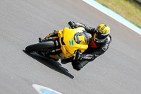 estoril;event-digital-images;motorbikes;no-limits;peter-wileman-photography;portugal;trackday;trackday-digital-images